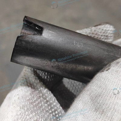 Custom 3D tube laser cutting prototype voor off-road motorfiets