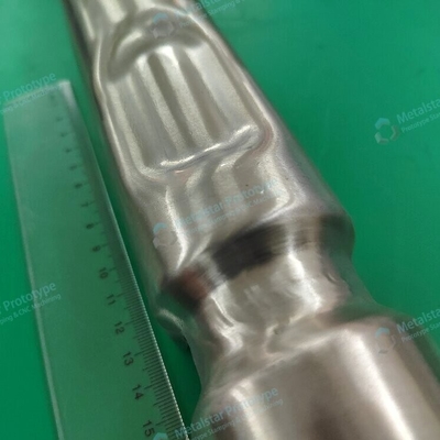 Dienste voor het maken van prototypes voor voertuigen met een snel diep trekmetalen stempel